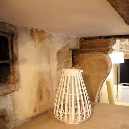 Entre Uzes Et Le Pont-du-gard Le Logis D'autrefois شقة كاستيون-دو-غارد