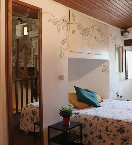 Entre Uzes Et Le Pont-du-gard Le Logis D'autrefois Apartamento Castillon-du-Gard